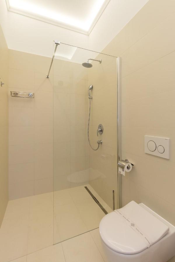 Maniva Old Town Luxury Rooms - Prime Spot By Riva Promenade Split Exterior foto