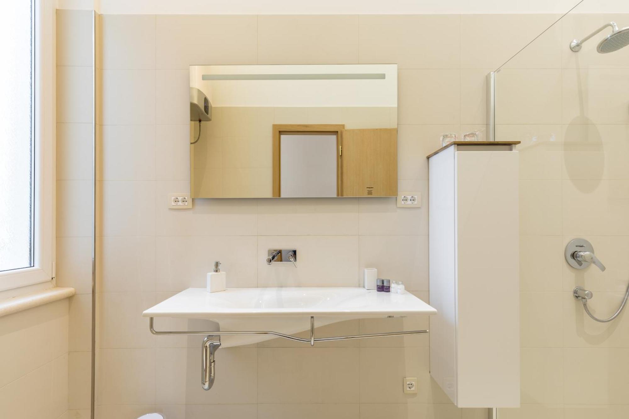 Maniva Old Town Luxury Rooms - Prime Spot By Riva Promenade Split Exterior foto